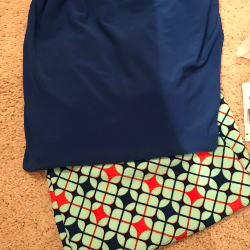 LuLaRoe skirt and blouse